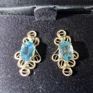 14K Gold Filigree Blue Topaz Earrings OLA00021